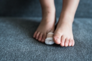 Definition and Relief Tips for a Broken Toe
